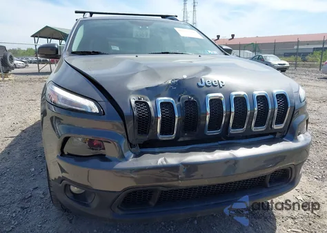 2018 Jeep Cherokee Latitude Plus 4X4 из США, поврежденный, VIN 1C4PJMLX5JD603290
